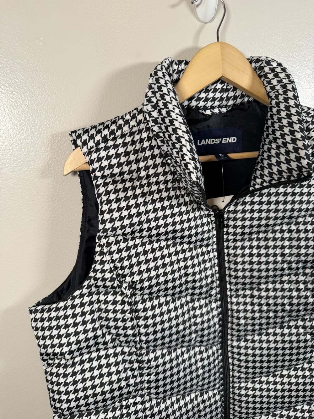 Land's End 600 Fill Down Vest Size XL Houndstooth Outdoor Hiking Fall Winter - Picture 6 of 10